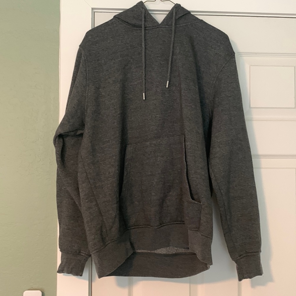 🌵3/$15 🌵 Sustainable Clothing Essentials / gray hoodie / large